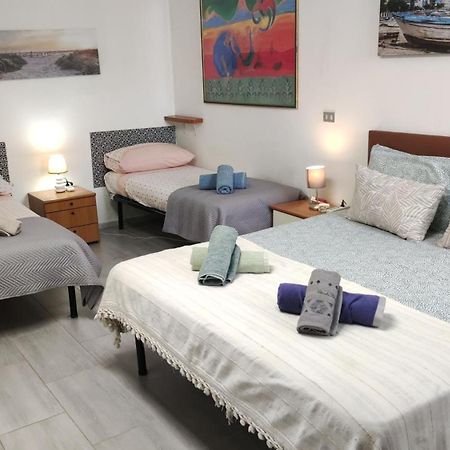 Super Central Studio, No Noise, Near Seaside, Shops باري المظهر الخارجي الصورة