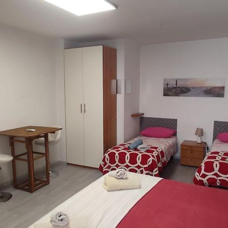 Super Central Studio, No Noise, Near Seaside, Shops باري المظهر الخارجي الصورة
