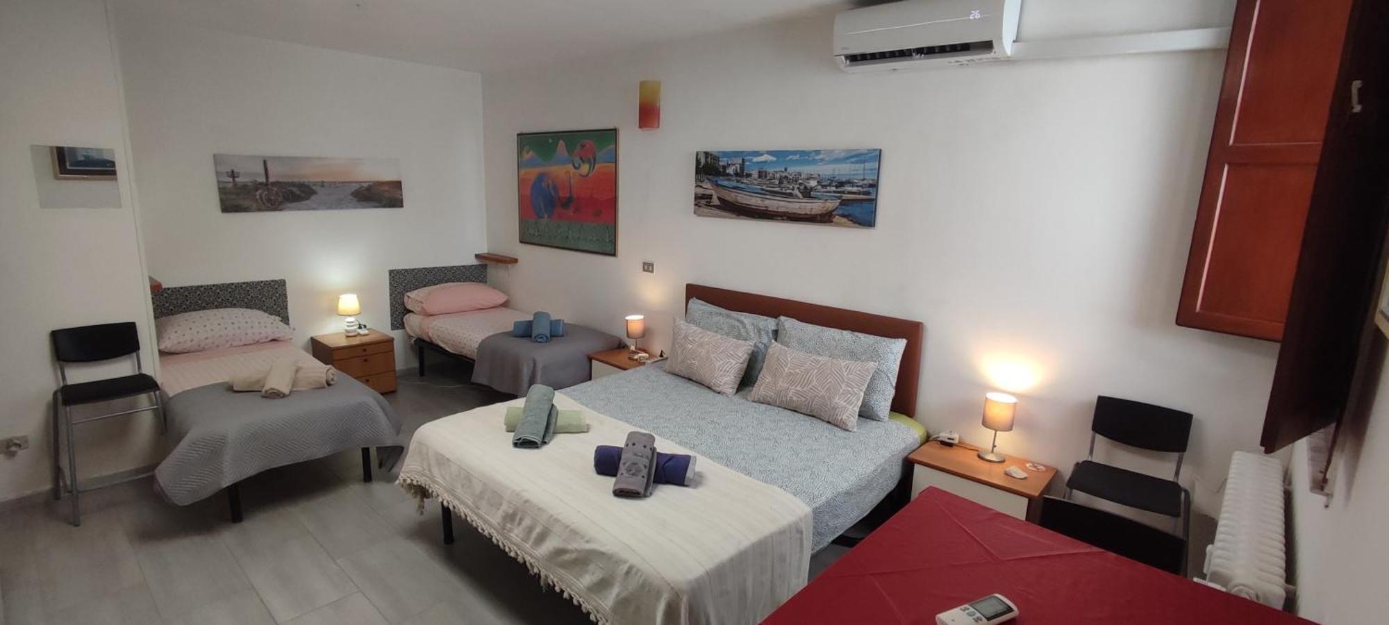 Super Central Studio, No Noise, Near Seaside, Shops باري المظهر الخارجي الصورة
