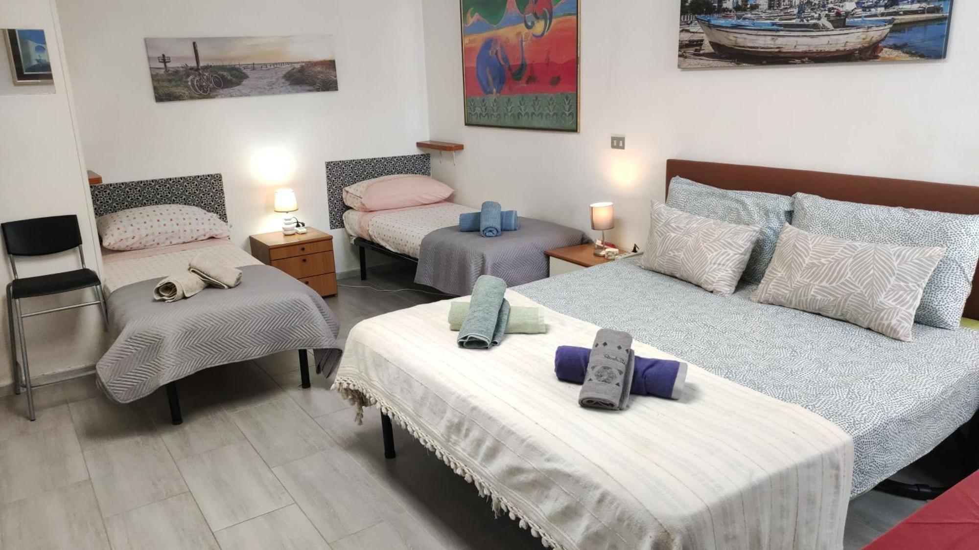 Super Central Studio, No Noise, Near Seaside, Shops باري المظهر الخارجي الصورة